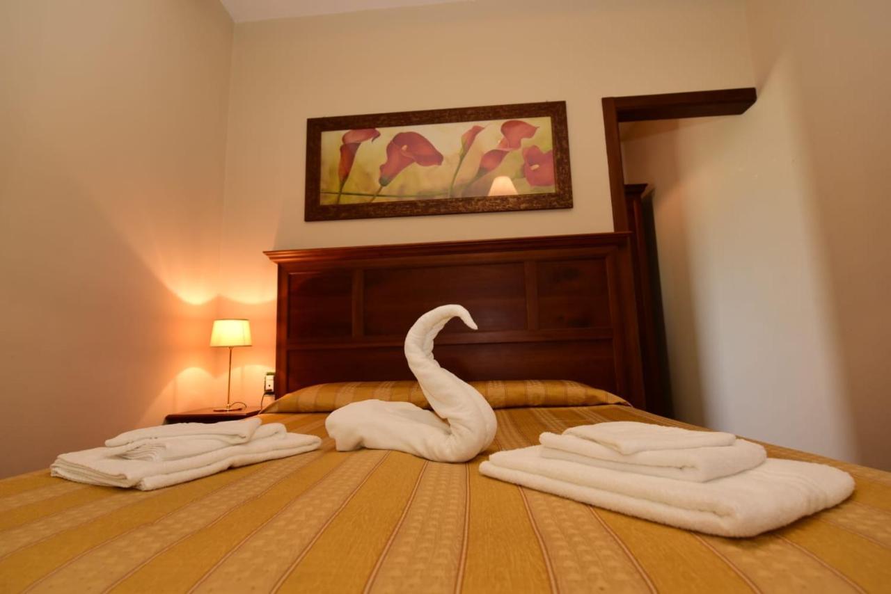 Albergo La Locanda Degli Apolidi Atena Lucana Kültér fotó